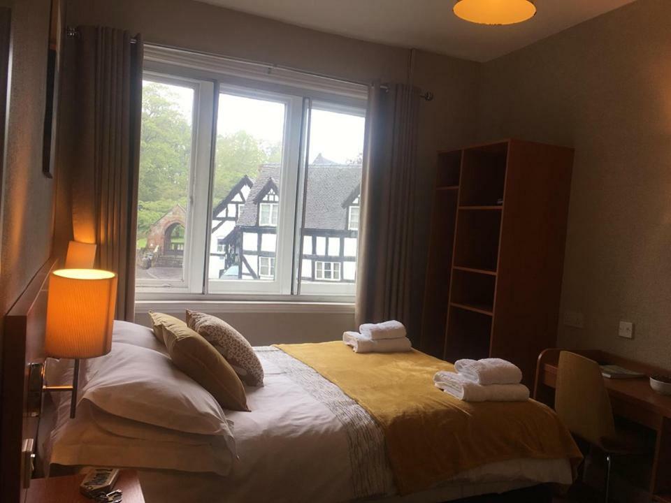 The Bear Inn Hodnet Dış mekan fotoğraf